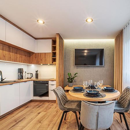 Apartament Labradoryt, Klimatyzacja, Parking Priv Boleslawiec  Zewnętrze zdjęcie